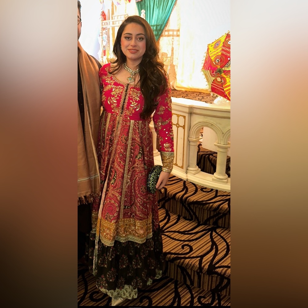Ethnc Pakistani Peshwas & Palazzo Set – Hit Code!